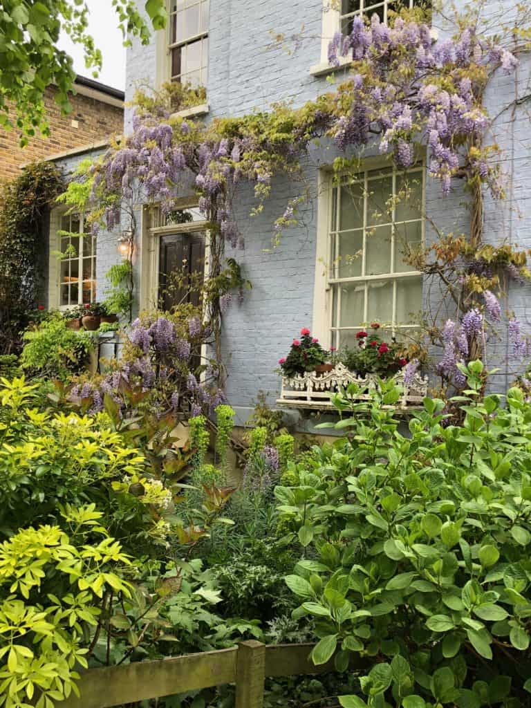 London to Amalfi Coast trip - British house in London