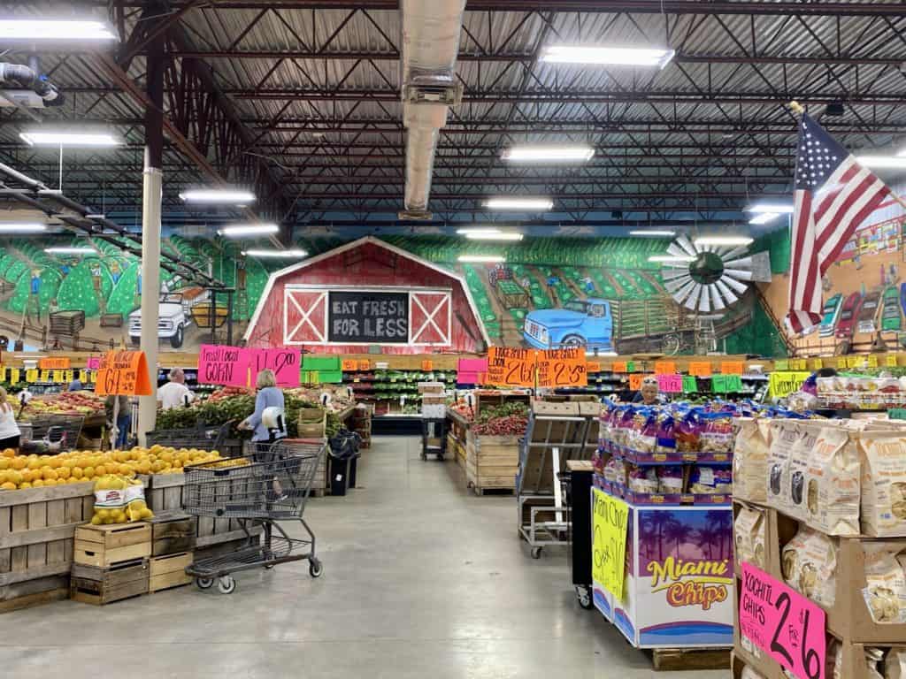 Detwilers market has lots of fresh produce. Look at the photo that shows all of the various farmers markets goodies.
