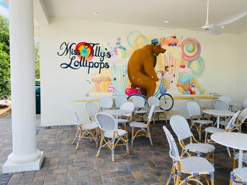 Miss Tillys Lollipops is another kids favorite at Ocala World Equestrian Center.  Also you may want to stop at Viola & Dot's Ocala.