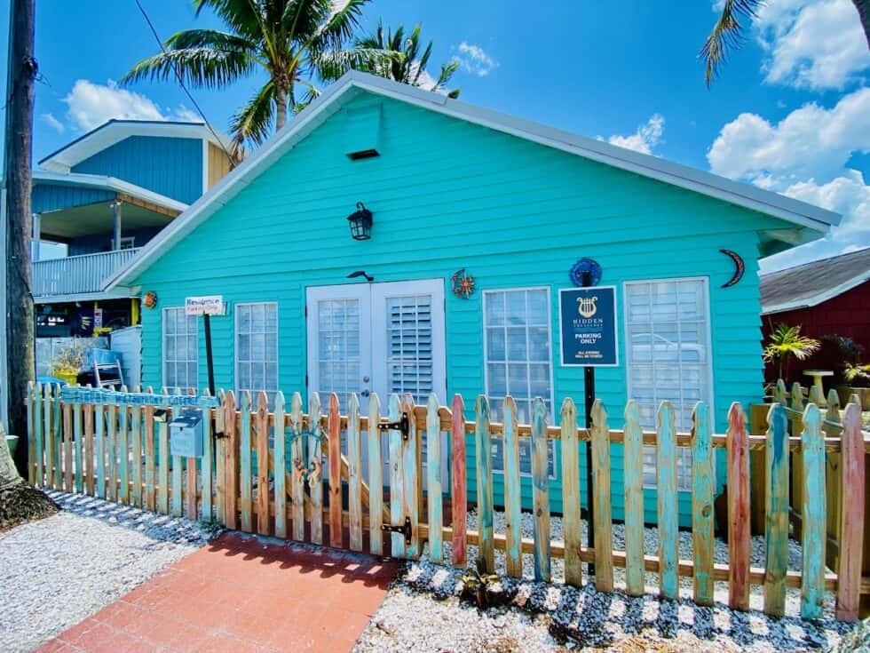 The 21 Best Matlacha Restaurants + Fun Things to Do in 2022