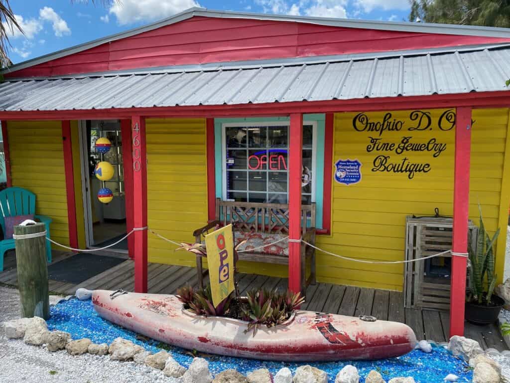 While eating at Matlacha Restaurants, take on some retail therapy at some cute shops and boutiques like this one with yellow and red bright decor.