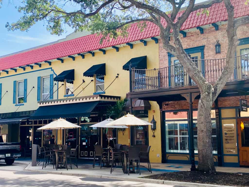 Make time to walk downtown there are so many things to do like O'bricks restaurant and the irish pub across from it.