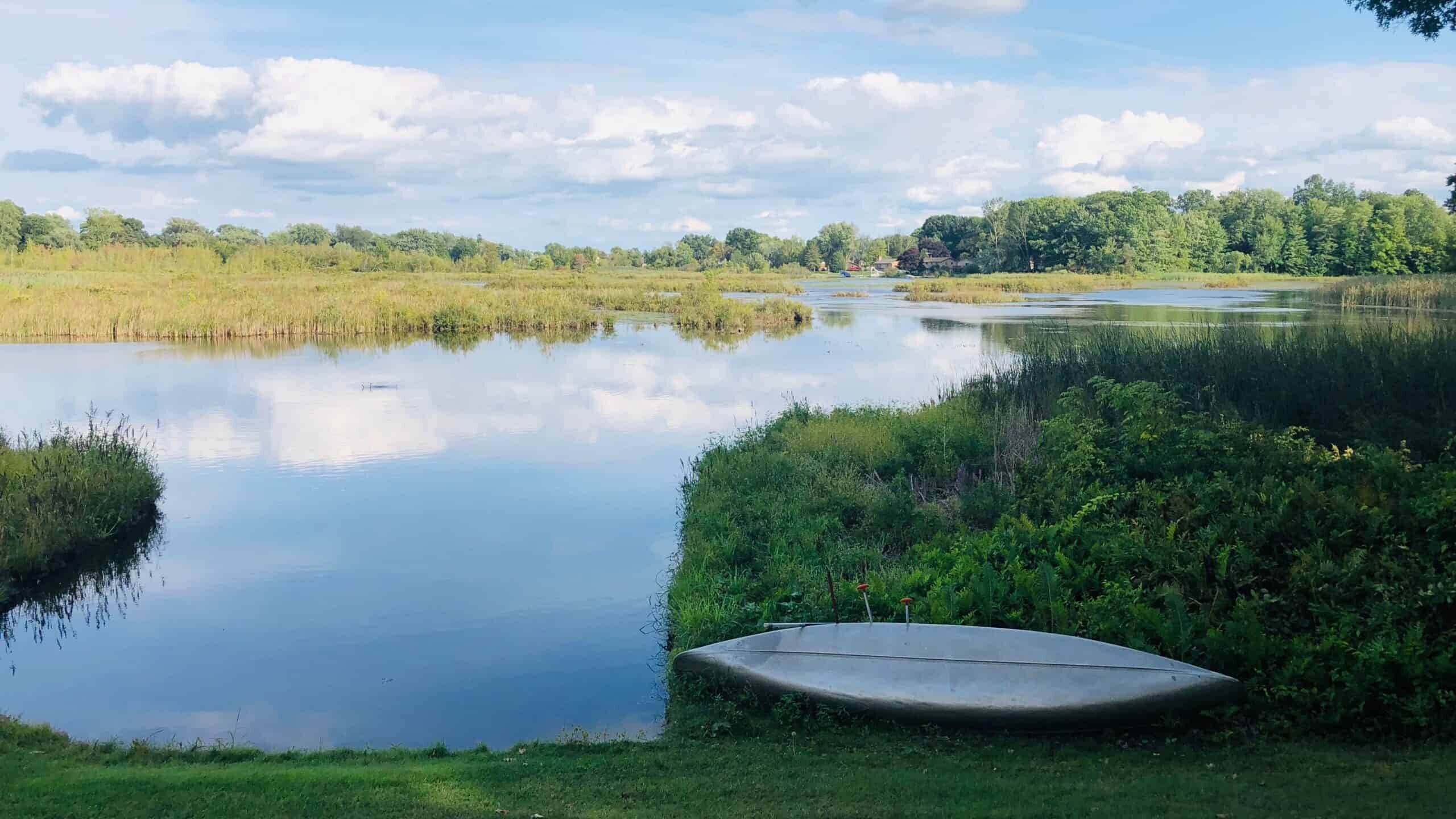 best small towns in Michigan - photo was taken in Milford Michigan