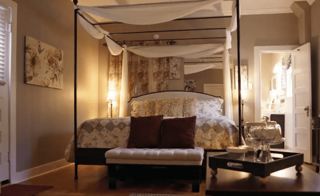 Best Boutique Hotel Near Carlsbad Caverns, Fiddlers Inn by Hotels.com