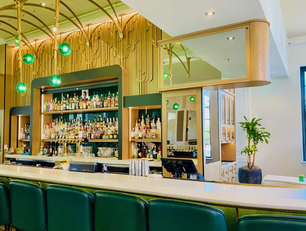 A Local's Guide The 16 Best St Pete Beach Bars & Nightlife!