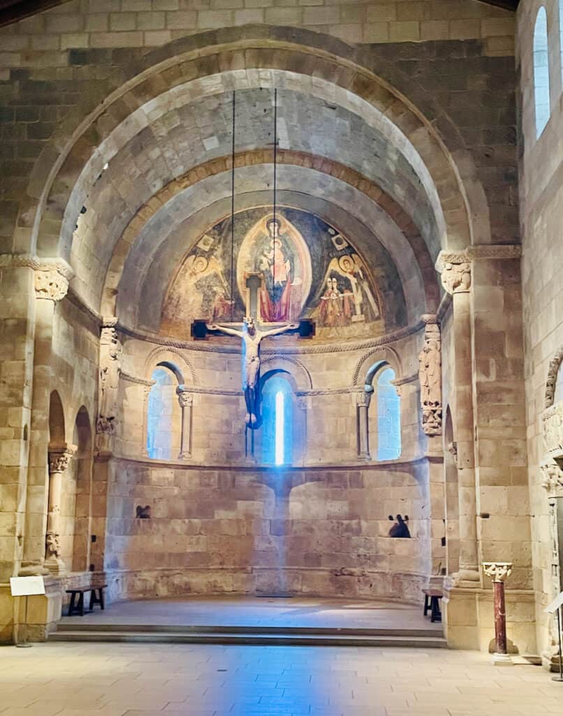 The Met Cloisters Museum shows beautiful stone work. Also below is the Cloister tickets, Cloister Opening Hours.