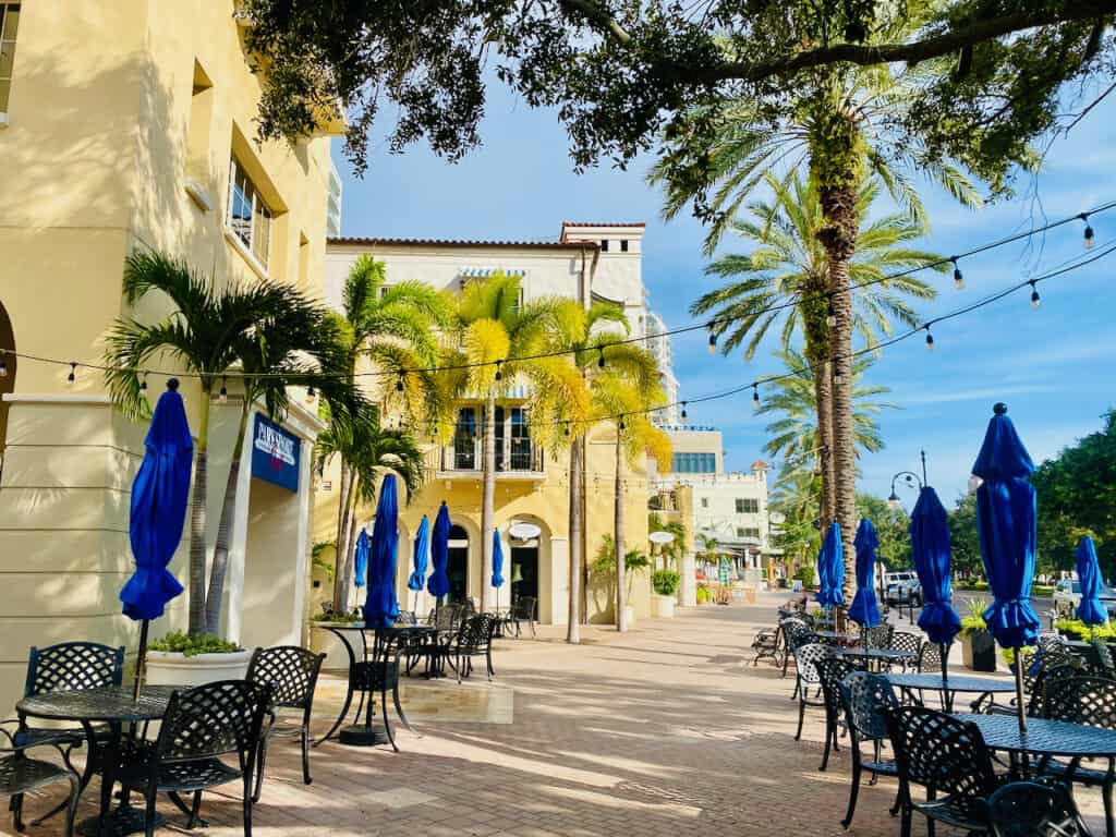downtown st petersburg photo taken outside of parkshore grill on beach drive. This is arguably the most beautiful road in St Petersburg, Florida. 