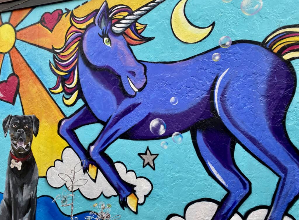 Daydreamers cafe mural of a unicorm