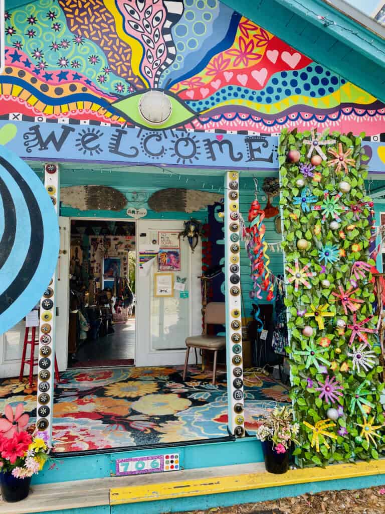 See the super artsy Safety Harbor Art and Music Center