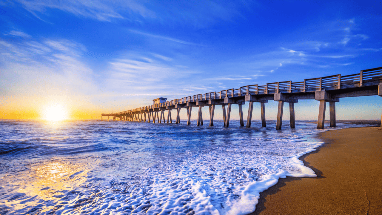 photo of venice pier in venice, florida